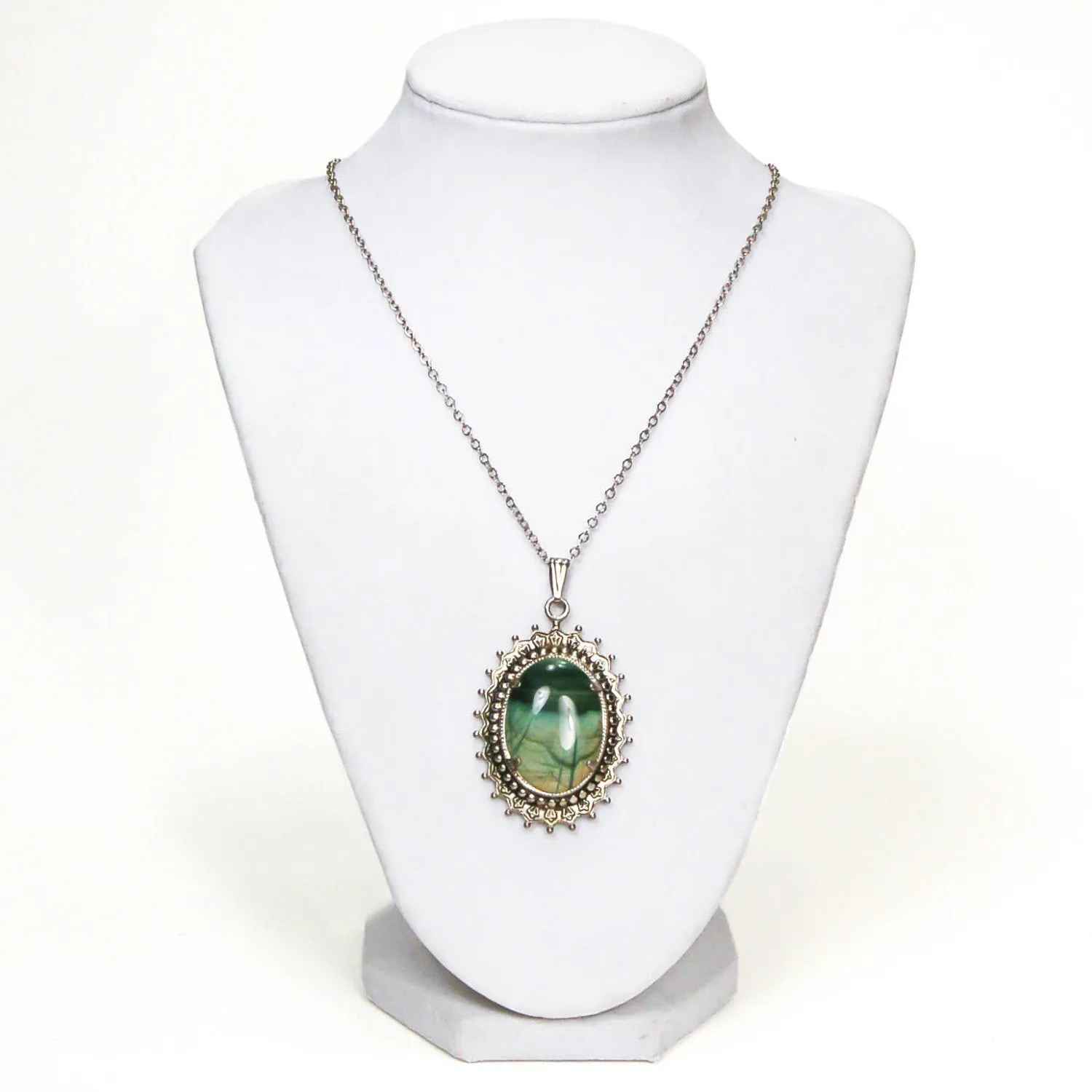 1960's Moss Green Art Glass Necklace