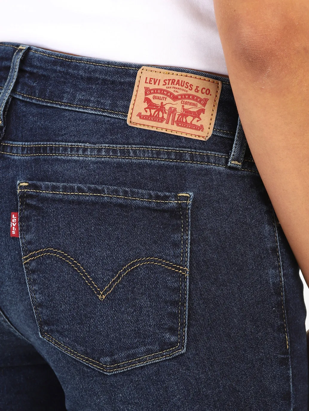 Women's 710 Blue Super Skinny Fit Mid Rise Jeans